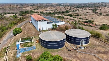 Restablecen operación parcial de potabilizadoras en Chitré y Los Santos tras contaminación en el río La Villa