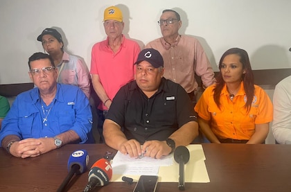 Contaminación del río La Villa activa respuesta urgente y suspende operaciones en las potabilizadoras de Azuero