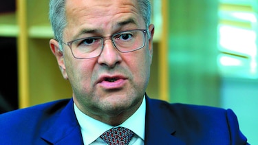 Director de Maersk no quitaría marinos