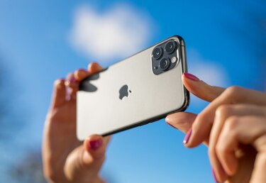 Apple anuncia ventas trimestrales de iPhone mayores a lo esperado