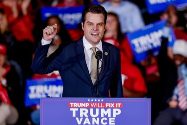 El retiro de Matt Gaetz; el adiós al INAI en México y Estados Unidos y el megapuerto en Chile