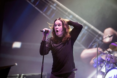 Ozzy Osbourne, cantante de Black Sabbath, fallece a los 76 años