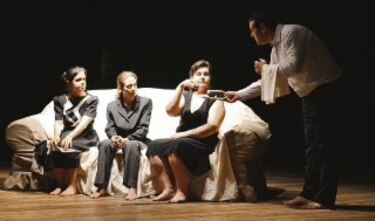 Nuevas fronteras para el teatro