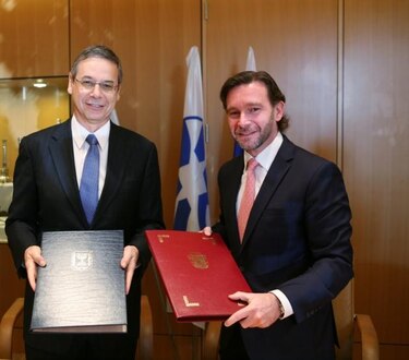 Panamá e Israel firman tratado para evitar la doble tributación