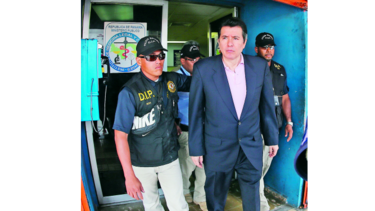 Piden acumular casos por blanqueo y corrupción