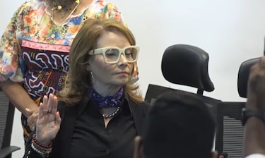 Bancada de Vamos logra quedarse con la Comisión de la Mujer con Paulette Thomas