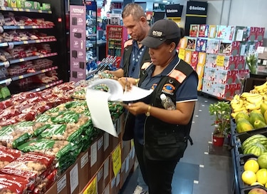 Descubre dónde es más cara y más barata la cena navideña por provincias 