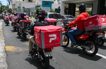 Repartidores de PedidosYa en paro no tienen vínculo laboral formal, según Mitradel