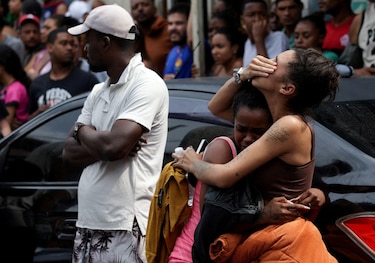 Las impactantes imágenes de las favelas de Río tras el megaoperativo policial contra Comando Vermelho que dejó más de 100 muertos