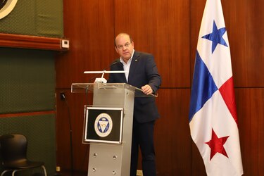 Informe de Calidad de Vida destaca desafíos en transparencia y reducción de empresas en Panamá