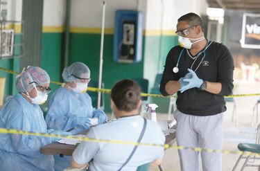 El sistema de atención primaria muestra su debilidad ante la  pandemia 
