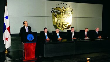Estado ahorrará $100 millones en acuerdo con Finmeccanica