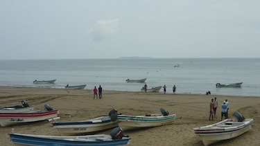 Pescadores de Pedasí dicen que cierre de playas los está afectando