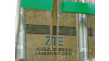 Acciones de ZTE se desplomaron en Hong Kong por multa de EU