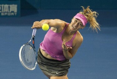 Williams y Sharapova se enfrentarán en la semifinal en Brisbane