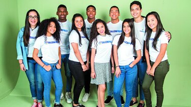 Jóvenes talentosos y con propósitos