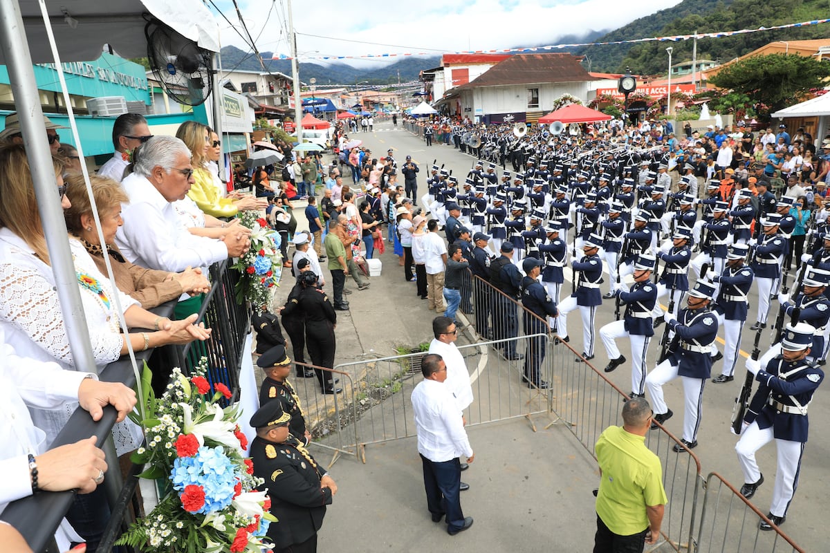 Así se vive el desfile en Boquete, celebrando la independencia