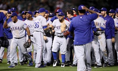 Rangers se coronan en División Oeste de la Liga Americana