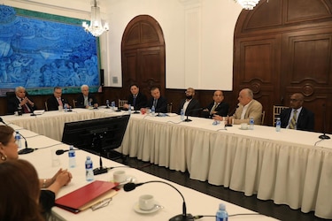 La cita secreta de Mulino con RM: el aval a Castañedas y el retiro de Camacho