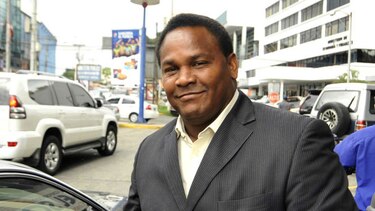 'Botellas no hay', dice diputado Héctor Valdés Carrasquilla