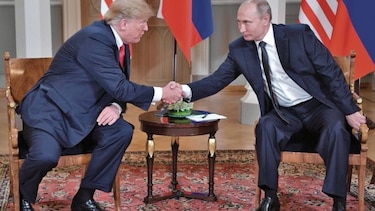 Trump, en el centro de la tormenta por exculpar a Rusia de interferir en comicios