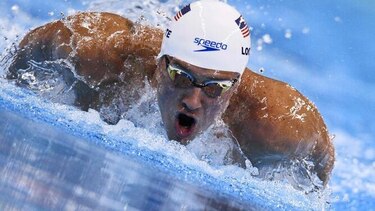 Estadounidense Ryan Lochte regresa a la natación después de 14 meses
