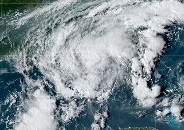 La tormenta tropical Mindy amenaza el norte de Florida