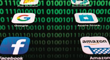 Gigantes de internet crecen sin control