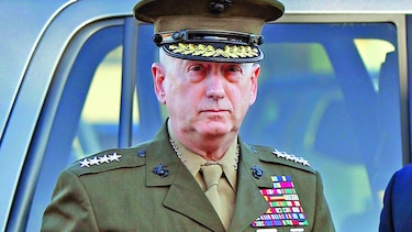 Donald Trump elige a un militar de carrera para el Pentágono
