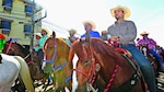 Domingo de vaqueros y políticos