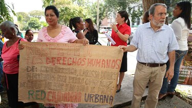 Organizaciones claman justicia a favor de defensores de derechos humanos