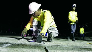 Extienden obras en puente