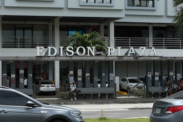 El millonario alquiler de oficinas del MICI en el PH Edison Plaza