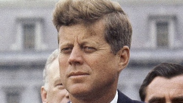 ¿Permitirá Trump divulgar documentos de asesinato Kennedy?