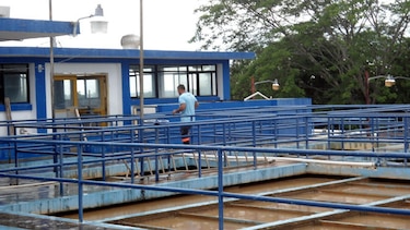 Suspenden clases en Herrera y Los Santos por problemas en plantas potabilizadoras