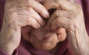 Por día dos adultos mayores son maltratados, la Defensoría del Pueblo pide erradicar esta acción
