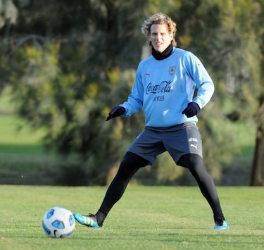 Diego Forlán: 'Uruguay será un rival duro de enfrentar en Brasil'