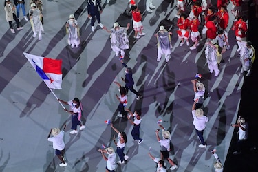 Tras 2 mil 872 días de espera y dudas, empieza la ceremonia de apertura de los Juegos de Tokio