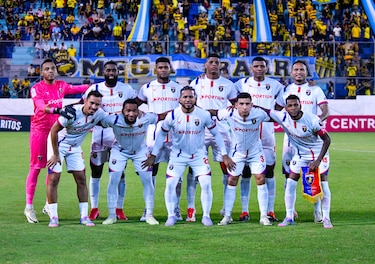 Plaza Amador, 20 partidos invicto y un pie en la semifinal de la Copa Centroamericana