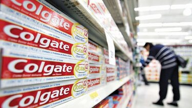 Ventas de Colgate-Palmolive incumplen estimaciones