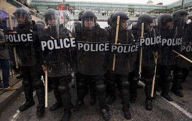 La Justicia de EU investigará si la Policía de Baltimore comete abusos