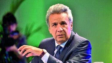 Ministra ecuatoriana busca perfilar deuda