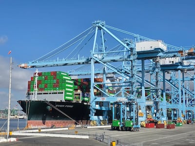 Trump dice que subirá el nuevo arancel global a un 15%