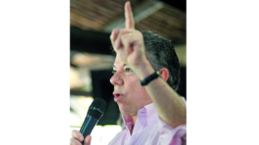 ¡Renuncie, Santos!