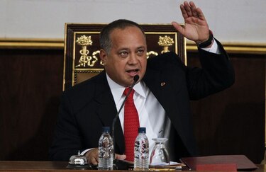 Oficialismo venezolano rechaza devolver frecuencia a la televisora RCTV