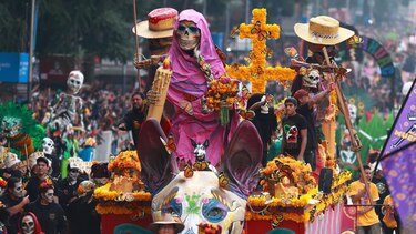 ‘Una cosa es que la muerte en México se represente en toda una serie de aspectos y otra es pensar que el mexicano es muy macho y reta a la muerte’