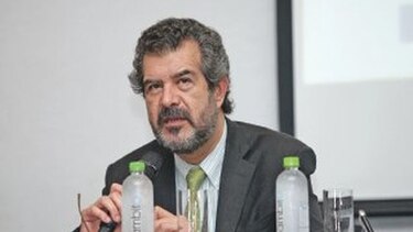 Con ‘el cierre de un medio pierde toda la sociedad’
