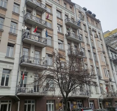 Argentina condena el ataque ruso que afectó a su embajada en Kiev