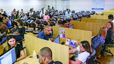 Deuda de las empresas amenaza recuperación del empleo en América Latina