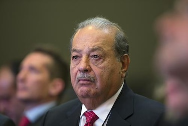 Juez embarga propiedades de Carlos Slim en Panamá